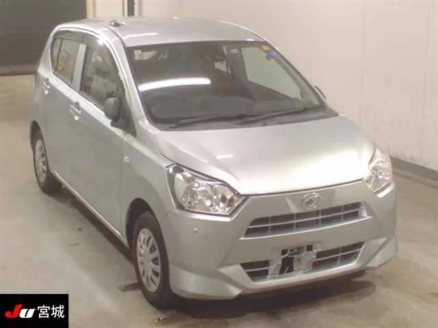 Daihatsu Mira e:S LA350S 2021